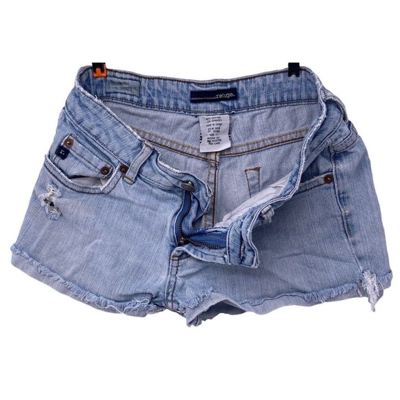 Refuge Jean Shorts Women Size 1 Light Wash Fade Destructed Denim Cut Off - Picture 2 of 6
